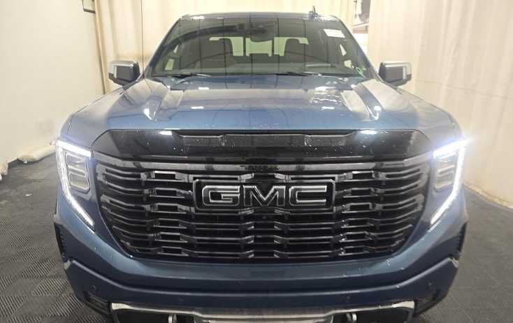 Used 2026 GMC Sierra 1500 Denali Ultimate AWD/4WD image 3