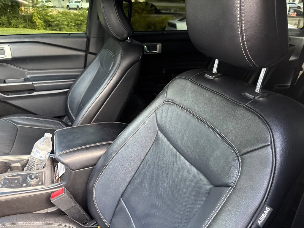 Used 2020 Ford Explorer Limited AWD/4WD image 13
