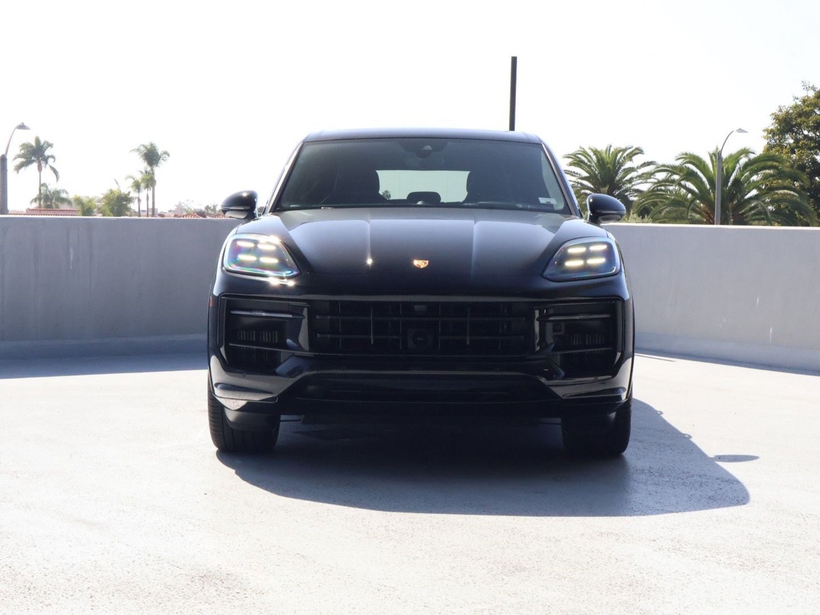 Certified 2025 Porsche Cayenne GTS AWD/4WD image 6
