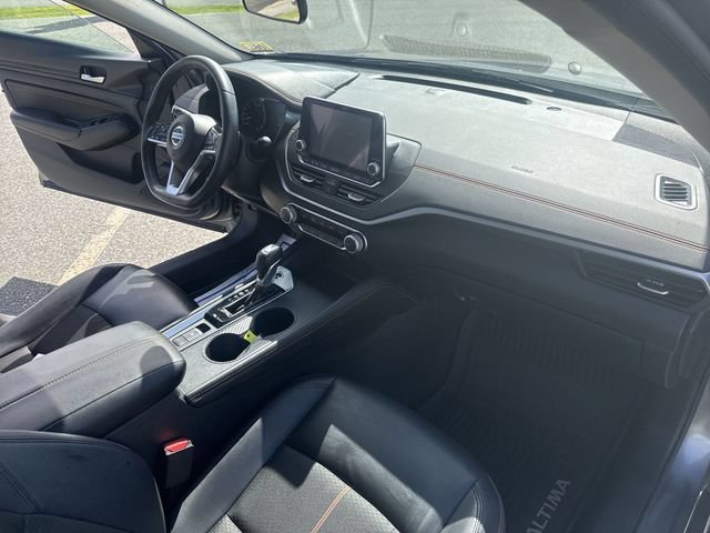 Used 2020 Nissan Altima 2.5 SR w/ Premium Package AWD/4WD image 30