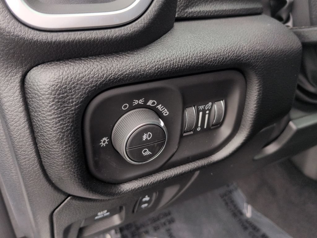 Used 2026 RAM 1500 Big Horn AWD/4WD image 23
