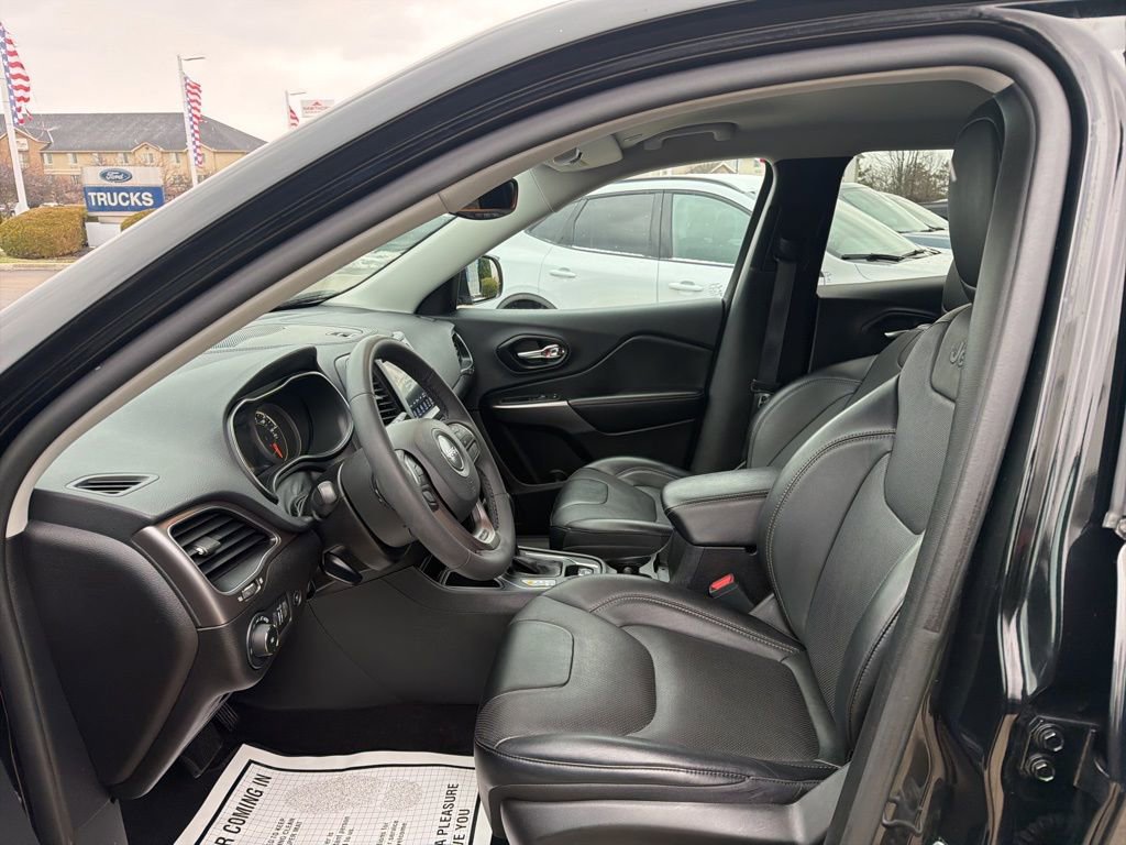 Used 2022 Jeep Cherokee Latitude Lux image 14