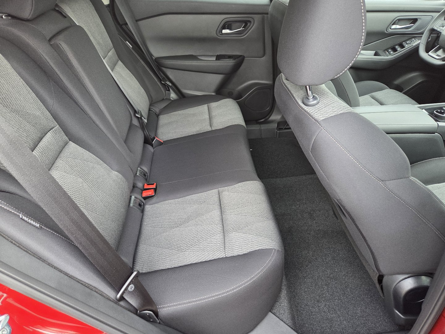 New 2027 Nissan Rogue SV AWD/4WD image 22
