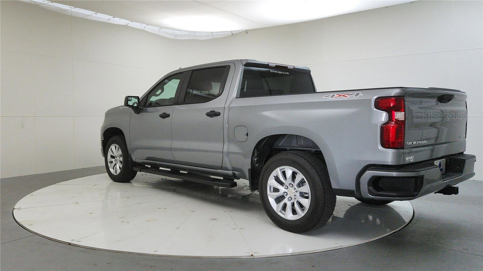 New 2025 Chevrolet Silverado 1500 Custom image 5