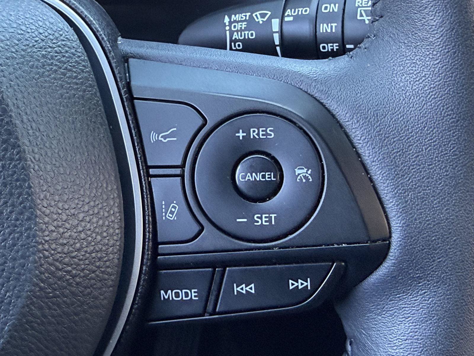 Used 2023 Toyota RAV4 Limited AWD/4WD image 22
