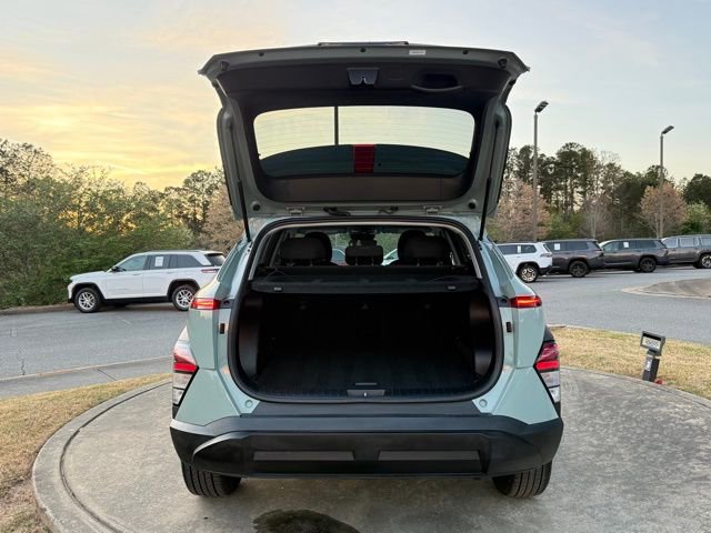 Used 2025 Hyundai Kona SEL image 31