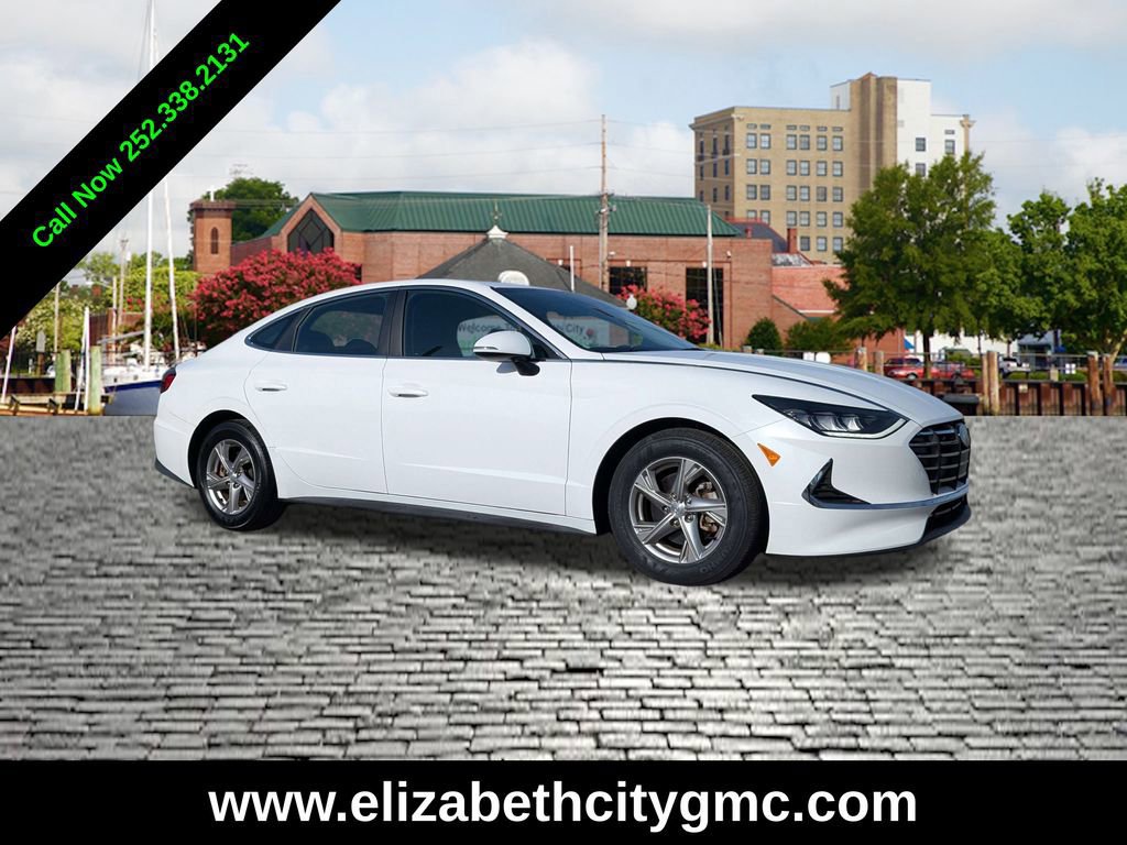 Used 2023 Hyundai Sonata SE w/ Cargo Package