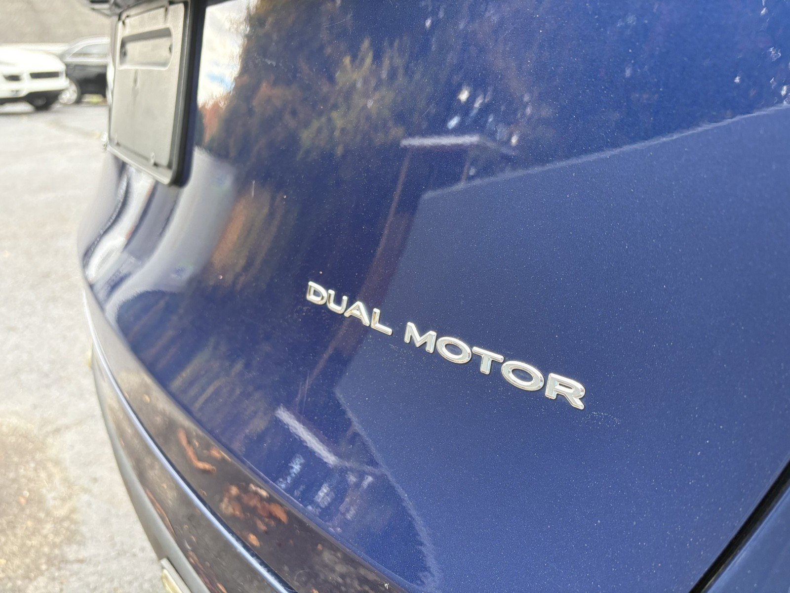 Used 2020 Tesla Model Y Long Range AWD/4WD image 11