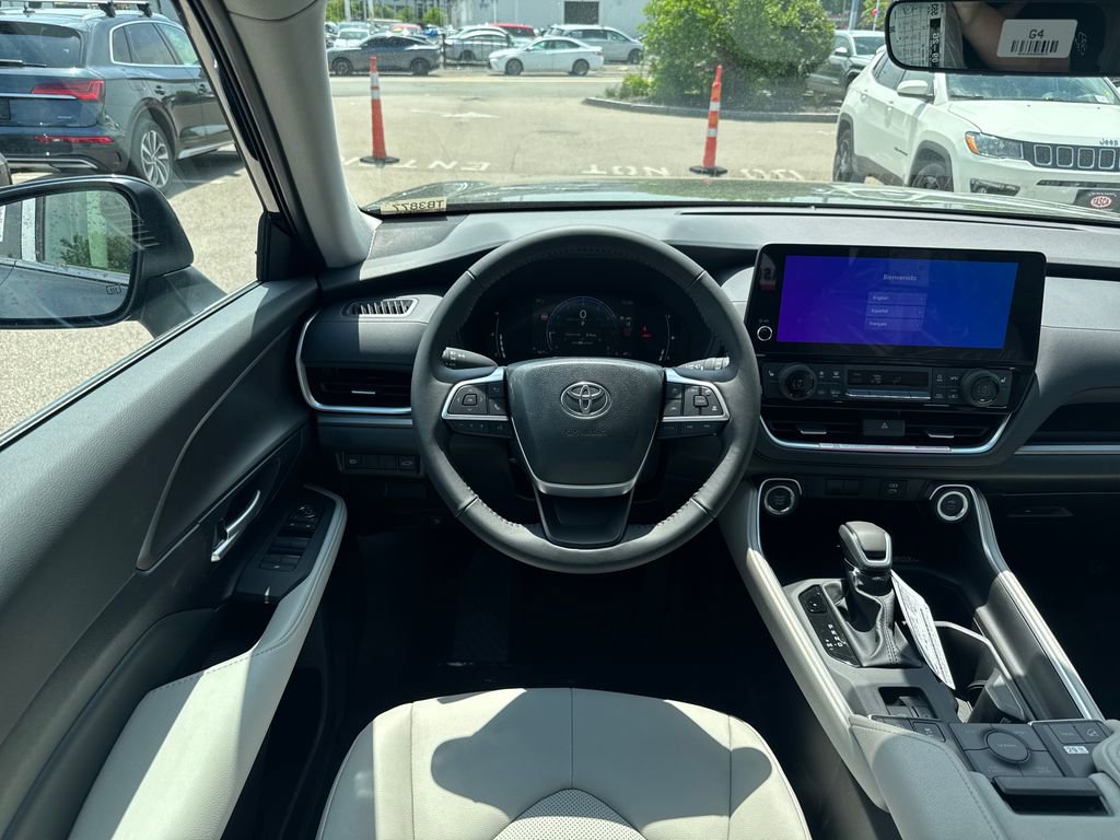 New 2026 Toyota Grand Highlander AWD image 11