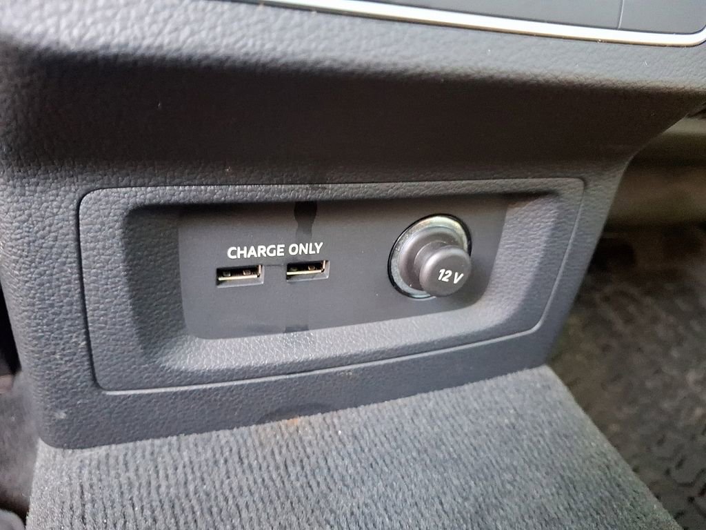 Used 2023 Audi Q5 2.0T Premium w/ Convenience Package image 10