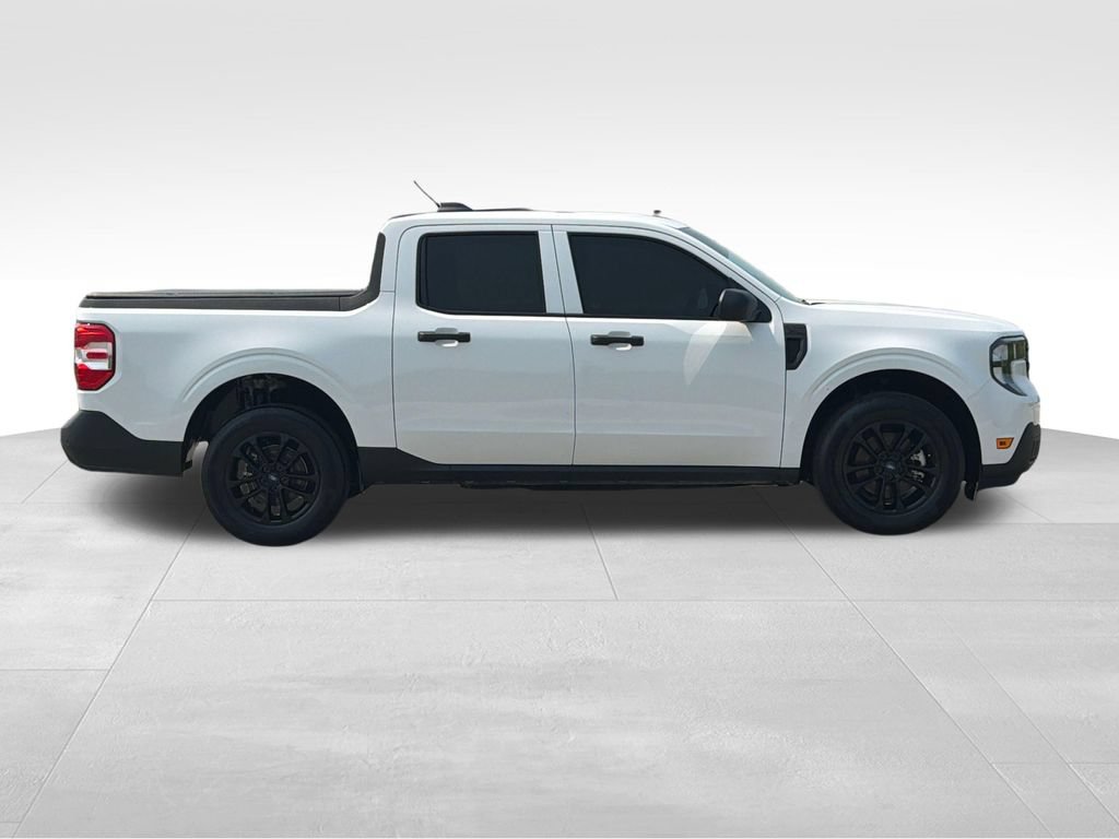 Used 2025 Ford Maverick XL w/ Equipment Group 101A AWD/4WD image 21