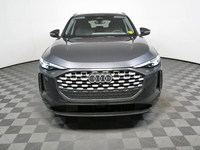 Used 2025 Audi Q5 Premium Plus w/ Premium Plus AWD/4WD image 36