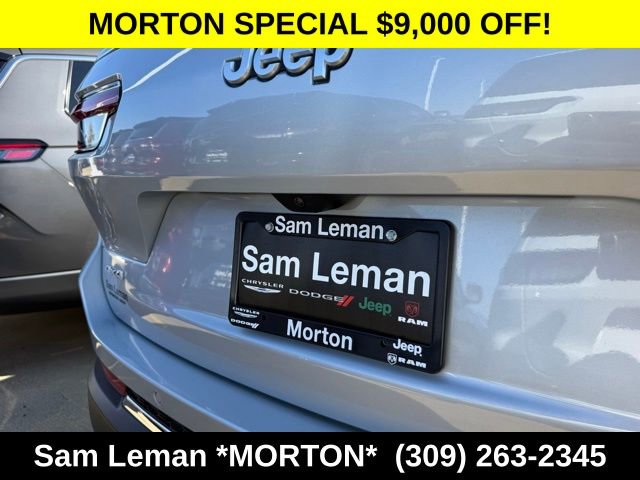 New 2025 Jeep Grand Cherokee L Laredo w/ Luxury Tech Group I image 10