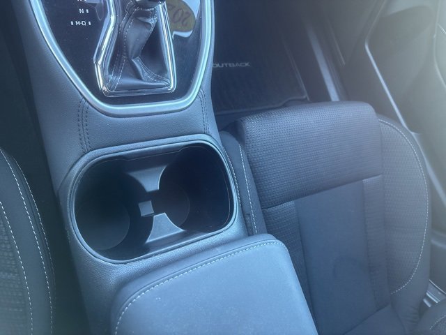 Used 2023 Subaru Outback Premium image 14
