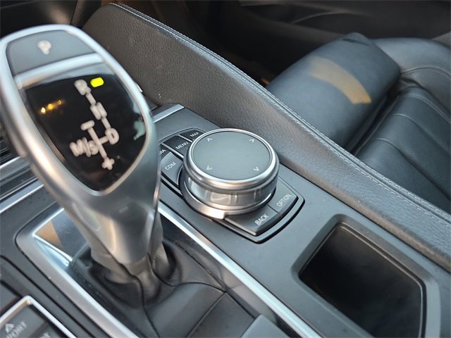 Used 2019 BMW X6 sDrive35i w/ M Sport Package image 32