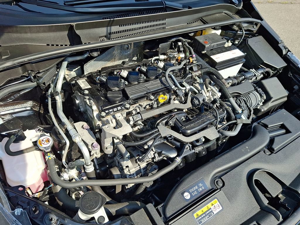 Used 2025 Toyota Corolla SE FWD image 27