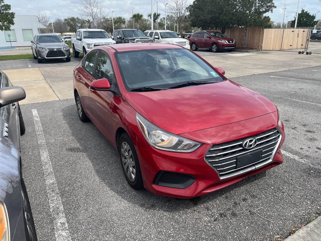 Used 2019 Hyundai Accent SE image 2