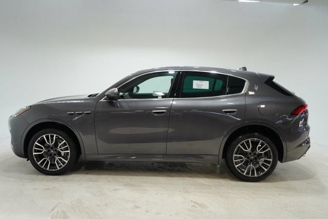 New 2025 Maserati Grecale GT AWD/4WD image 4