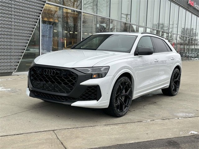 New 2026 Audi RS Q8 performance