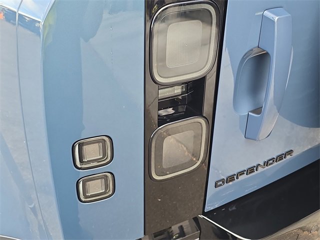 New 2026 Land Rover Defender 110 S image 20