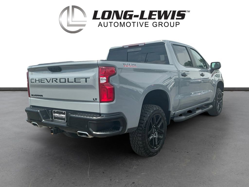 Used 2024 Chevrolet Silverado 1500 LT Trail Boss w/ Convenience Package II AWD/4WD image 7