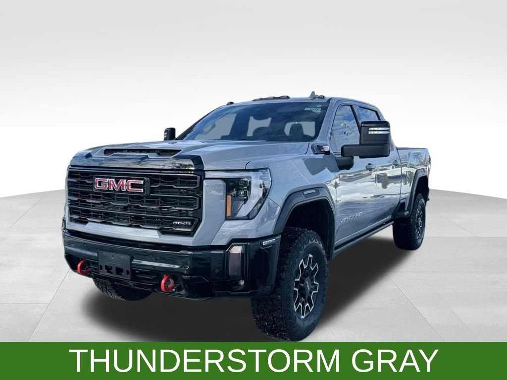Used 2024 GMC Sierra 2500 AT4X image 2