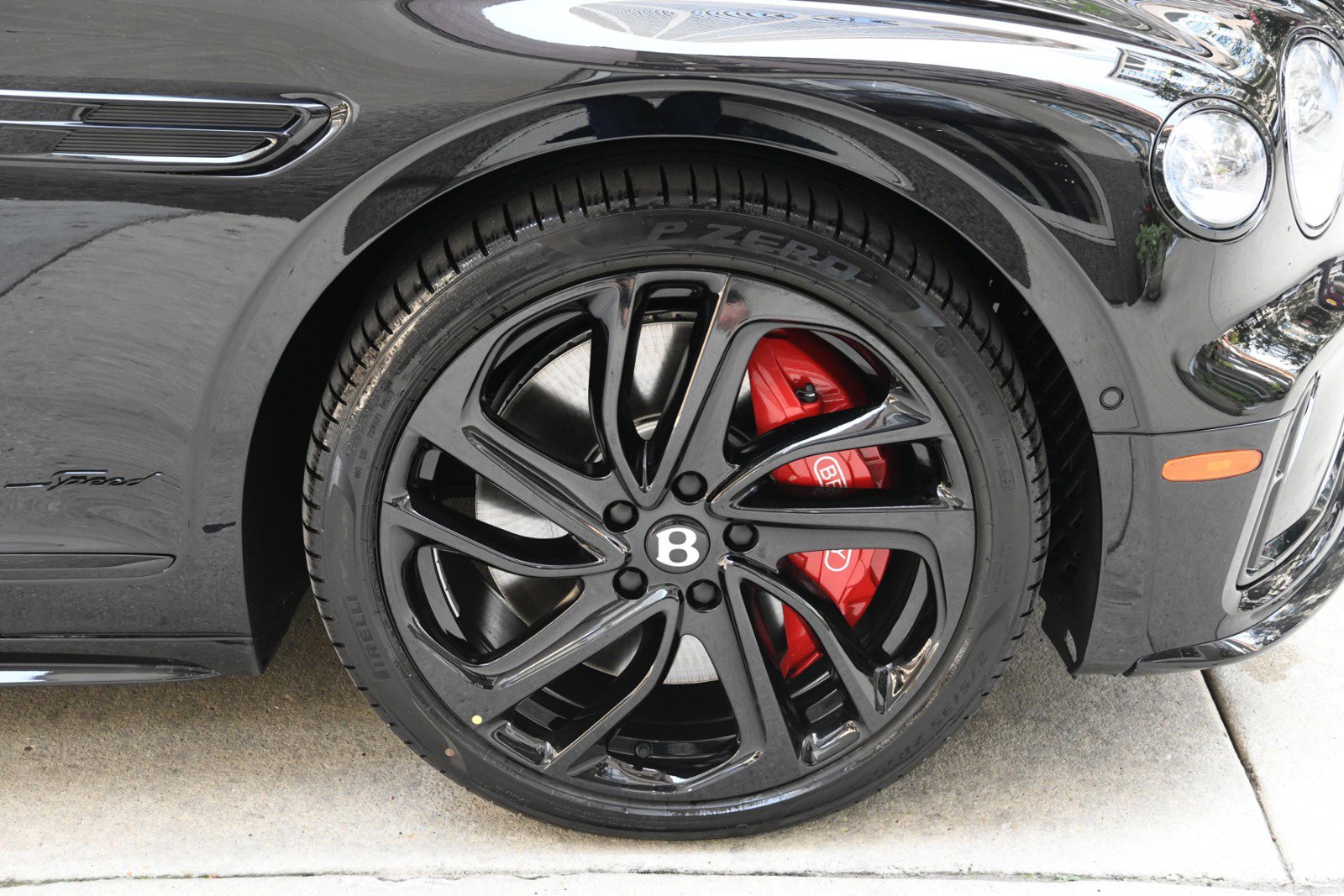 New 2026 Bentley Flying Spur Plug-In Hybrid image 27