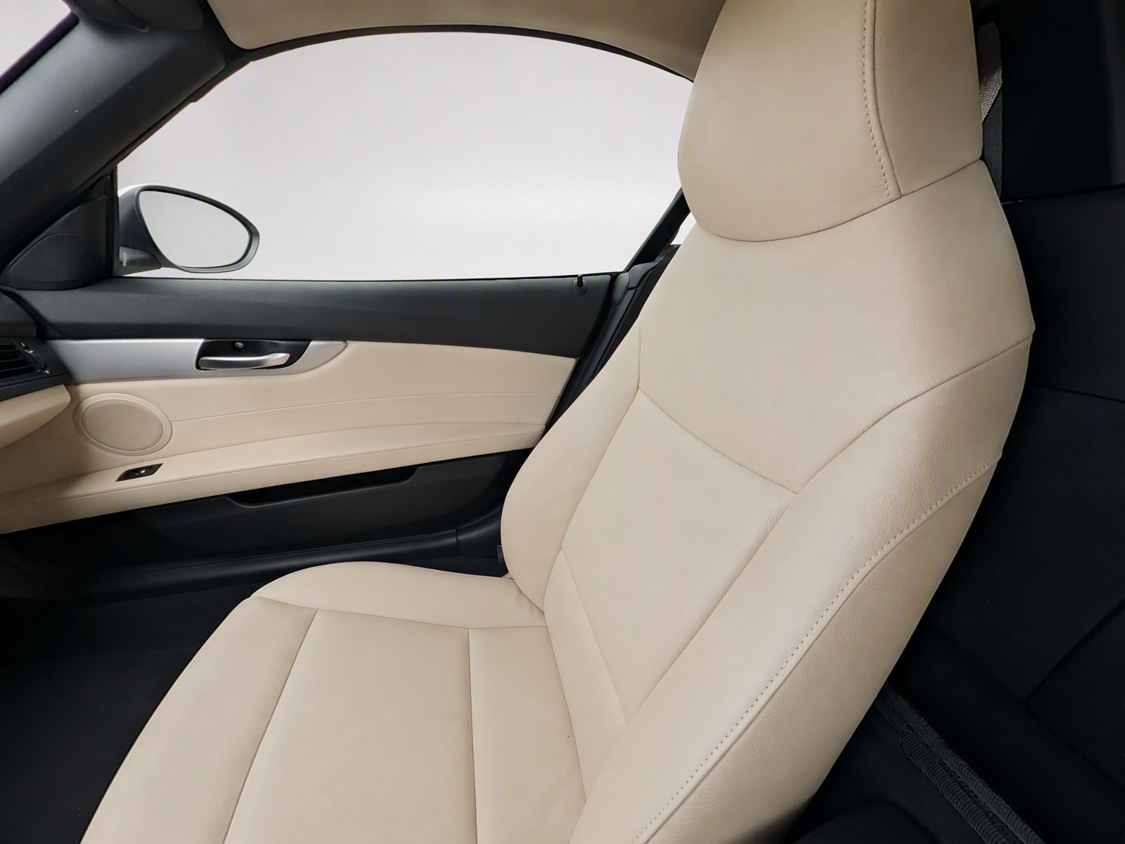 Used 2014 BMW Z4 sDrive28i RWD image 20