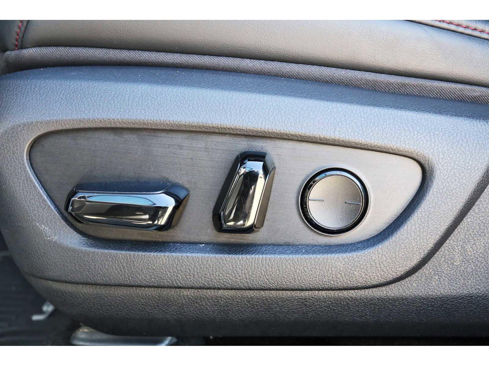 Used 2023 Lexus RX 500h F Sport w/ Accessory Package (2T) image 20