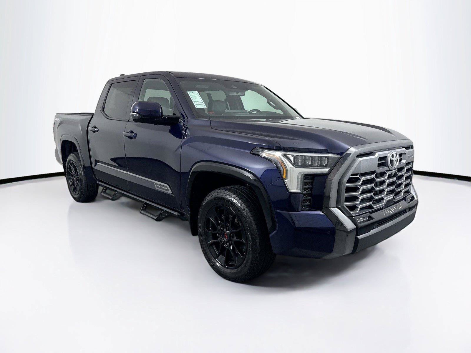 Used 2025 Toyota Tundra Platinum w/ TRD Off-Road Package AWD/4WD image 10
