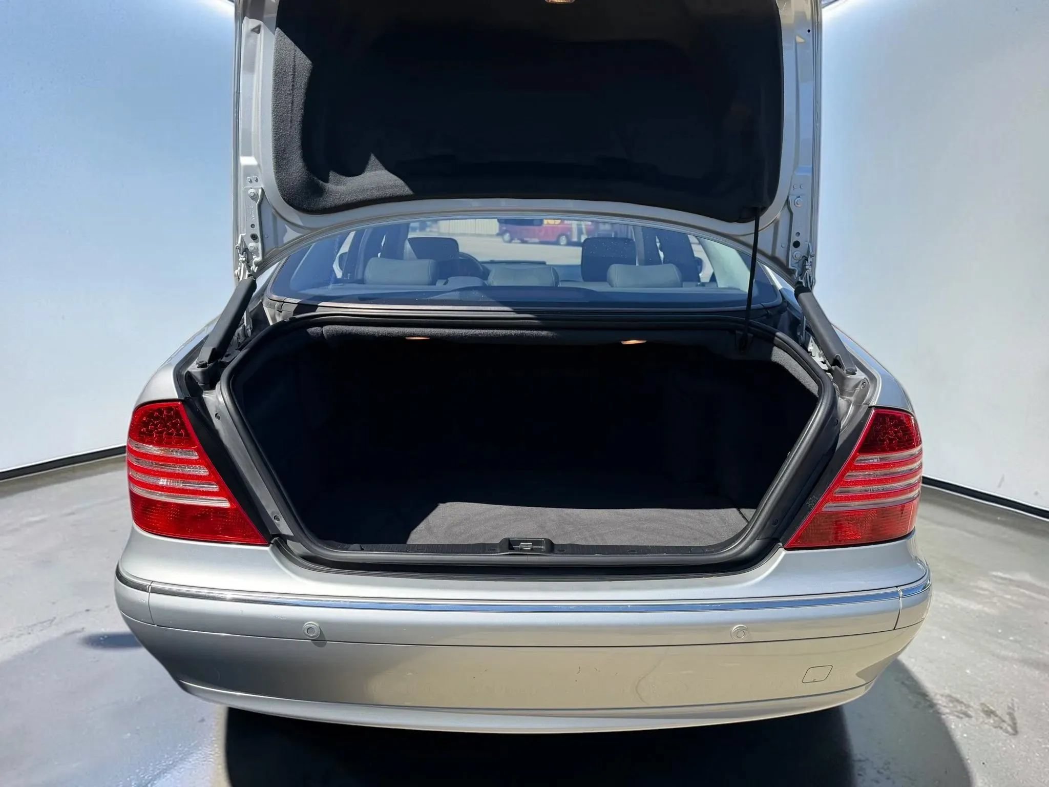 Used 2006 Mercedes-Benz S 350 image 25