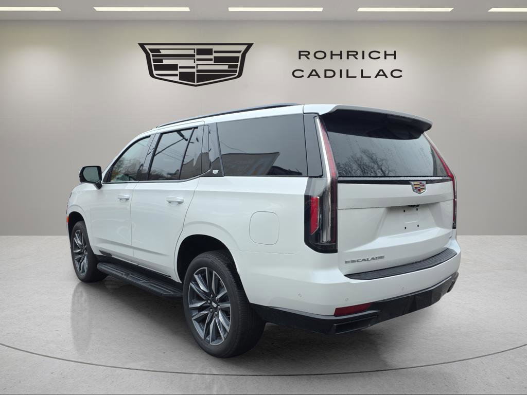 Certified 2024 Cadillac Escalade Sport Platinum w/ Heavy-Duty Trailer Package image 3