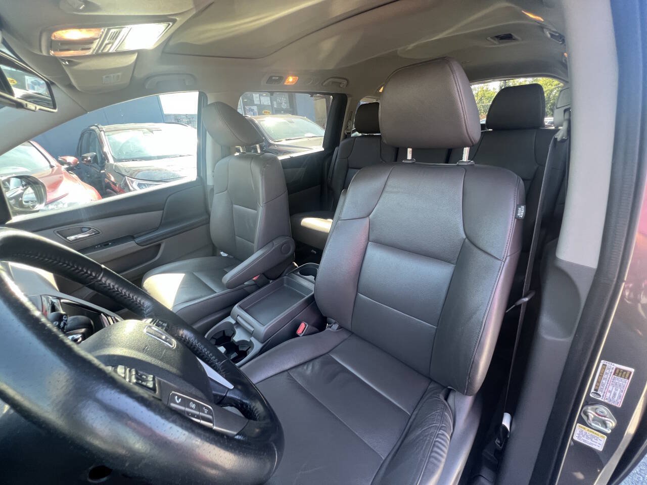 Used 2016 Honda Odyssey EX-L image 18