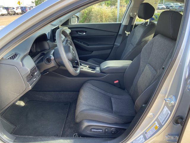 Used 2024 Honda Accord EX image 34