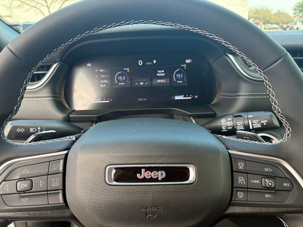 New 2025 Jeep Grand Cherokee Laredo w/ MOPAR Finishing Package RWD image 10
