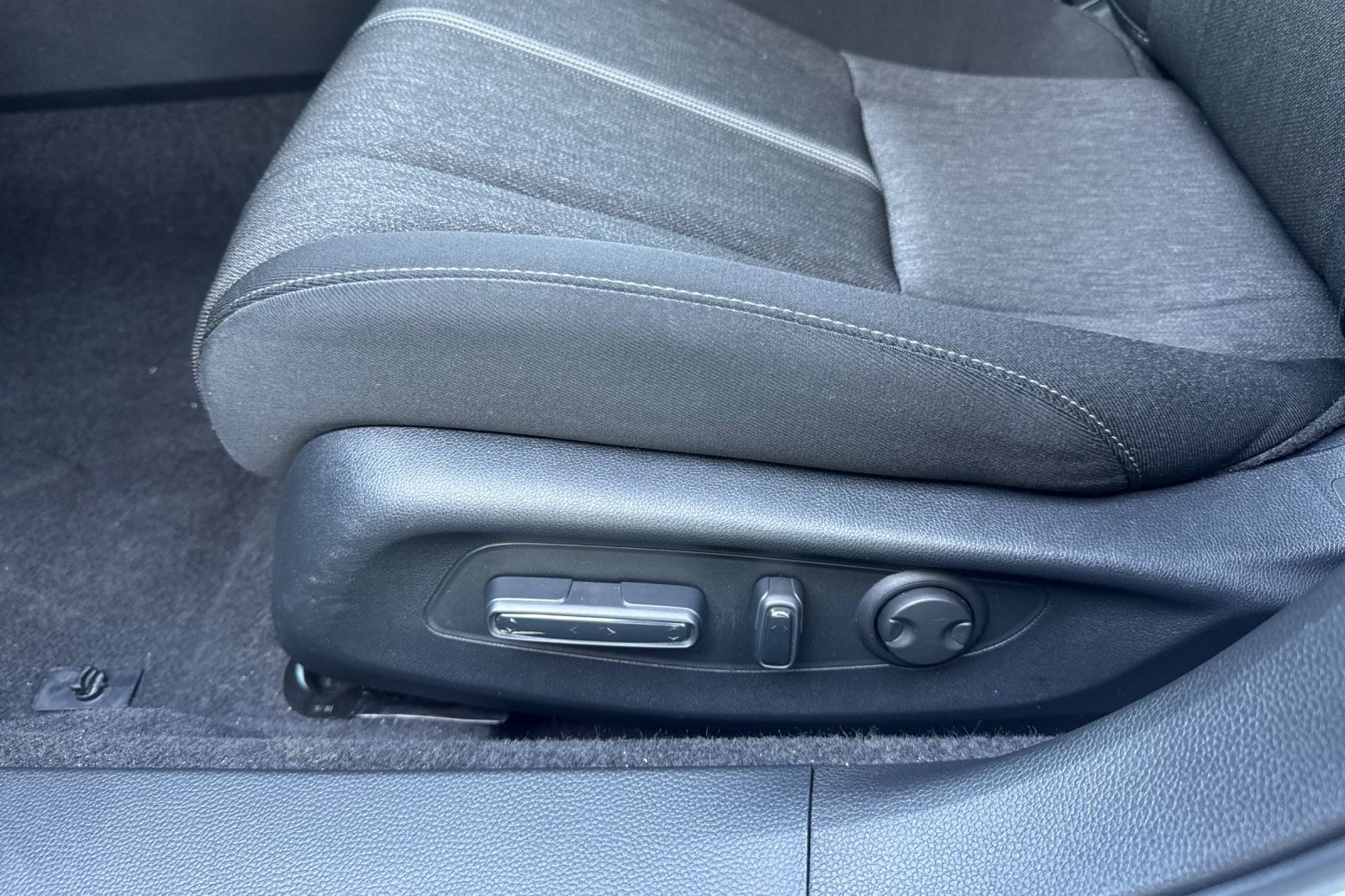 Used 2023 Honda Accord Sport image 13