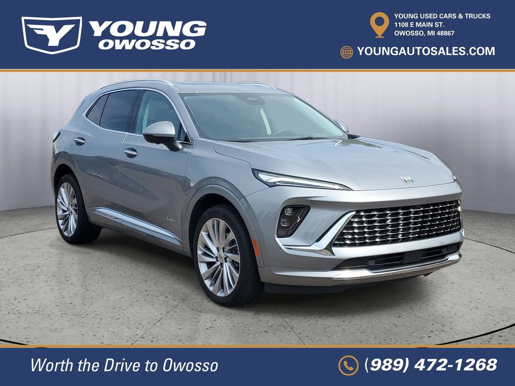 Used 2025 Buick Envision Avenir AWD/4WD image 2