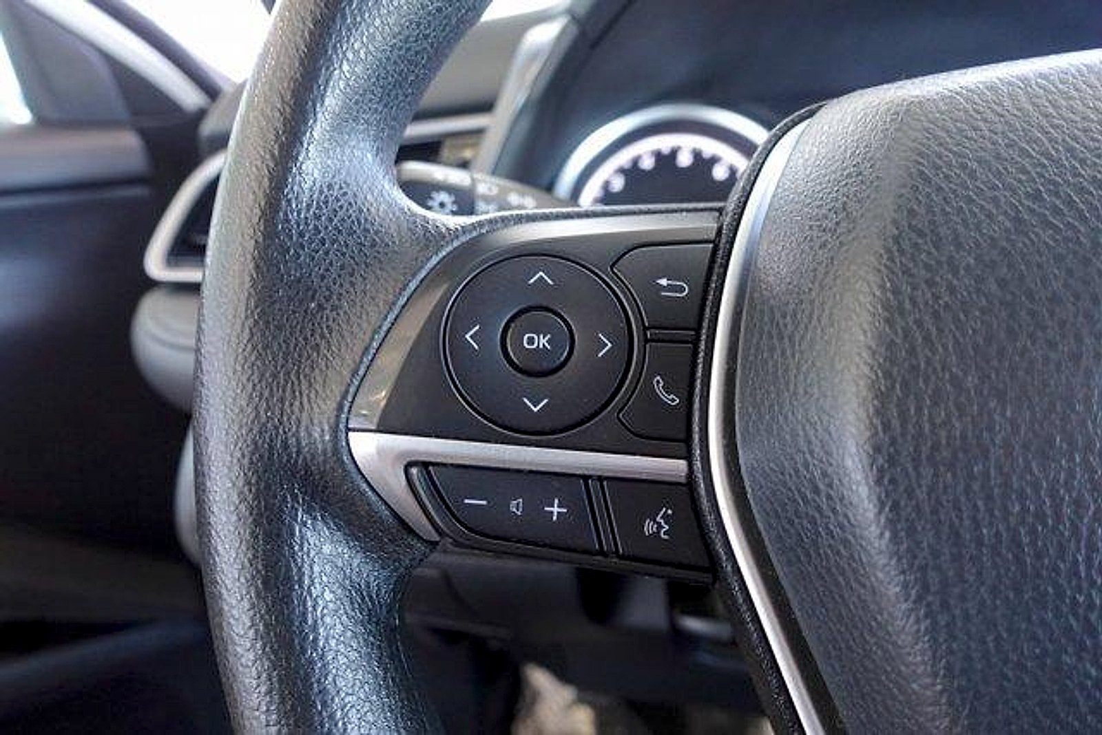 Certified 2024 Toyota Camry LE FWD image 14