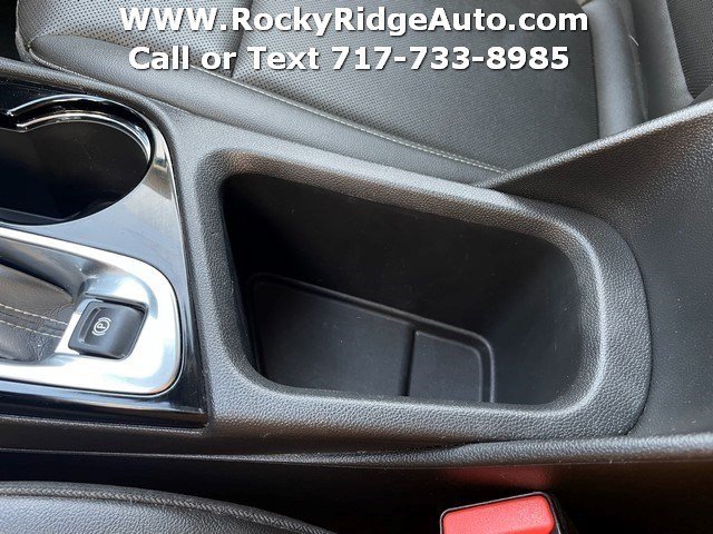 Used 2024 Buick Encore GX Sport Touring AWD/4WD image 17