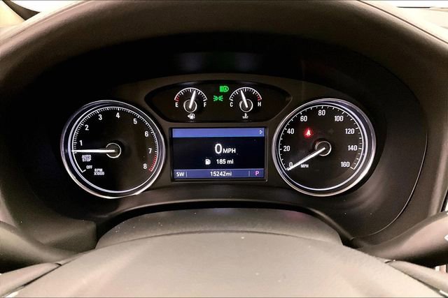 Used 2023 Buick Enclave Essence image 25