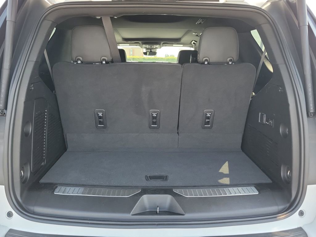 Used 2023 Chevrolet Tahoe High Country w/ Premium Package 2 image 27
