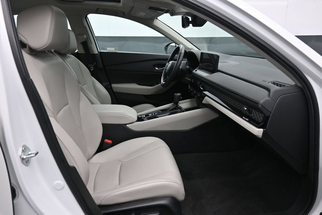 Certified 2024 Honda Accord EX-L image 24