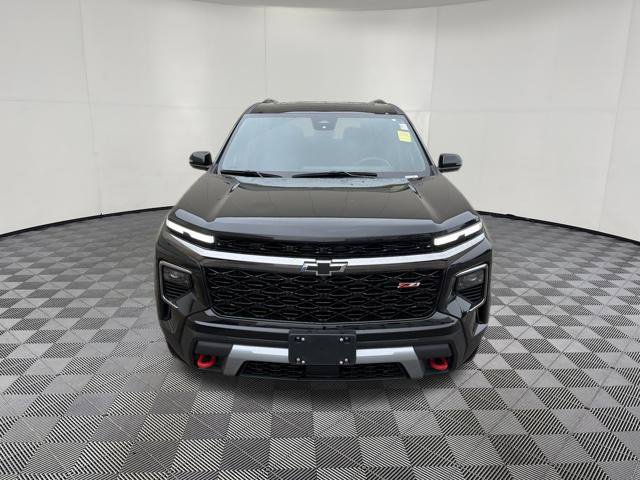 Used 2024 Chevrolet Traverse Z71 AWD/4WD image 13