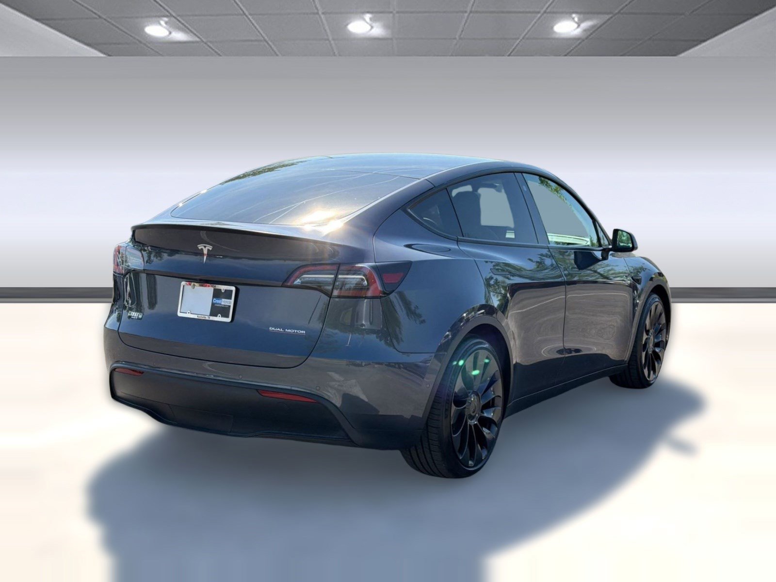 Used 2022 Tesla Model Y Performance image 9