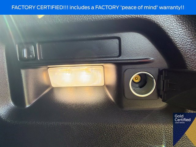 Used 2023 Ford Explorer XLT w/ Equipment Group 202A AWD/4WD image 15