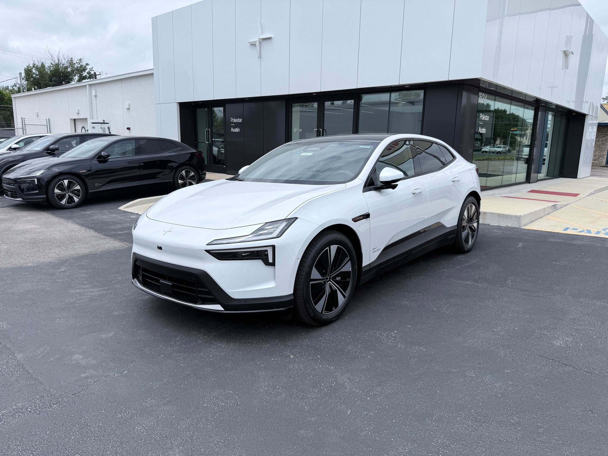 New 2026 Polestar Polestar 4 RWD image 2