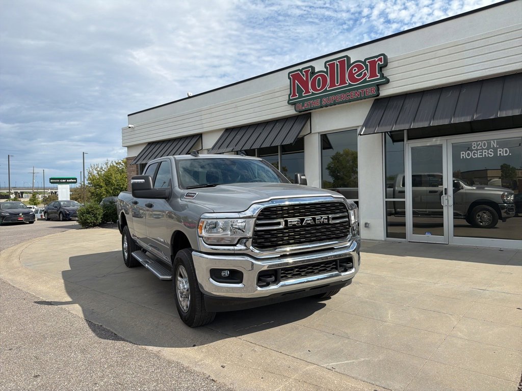 Used 2024 RAM 2500 Big Horn w/ Bed Utility Group image 1