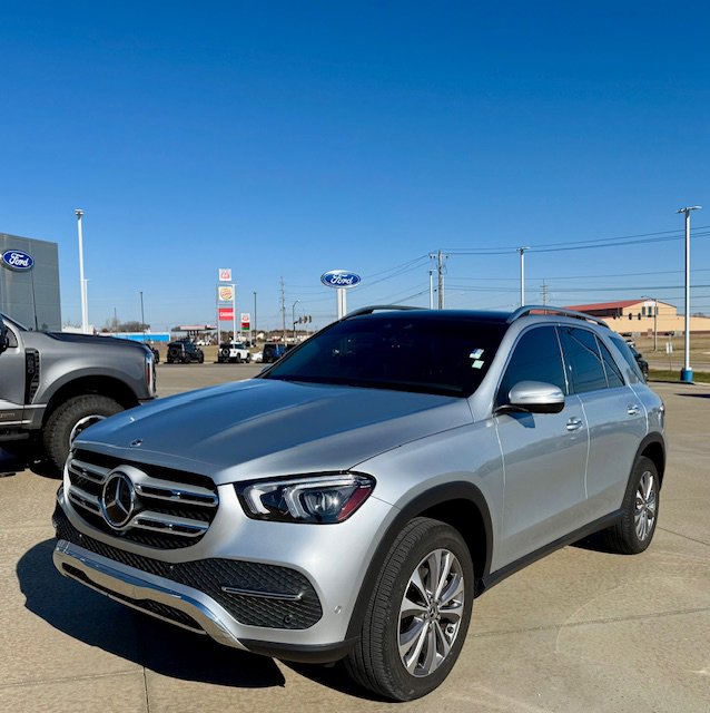 Used 2022 Mercedes-Benz GLE 350 4MATIC image 2