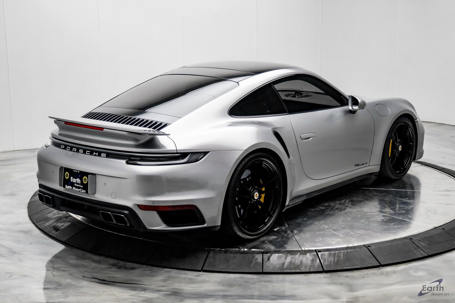Used 2021 Porsche 911 Turbo S AWD/4WD image 19
