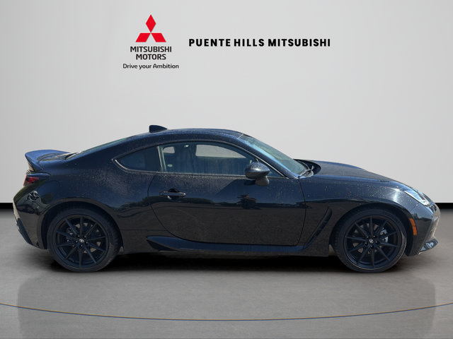 Used 2024 Toyota GR86 Premium RWD image 4
